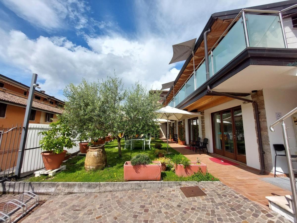 Pizzocolo Resort Fasano Gardone Riviera Eksteriør bilde